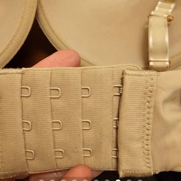 NWT SECRET TREASURE BRA 40D - Picture 5 of 10